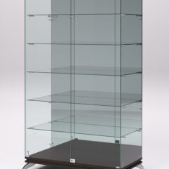 Витрина стеклянная ПРИМАВЕРА КЛАССИК №507 (с дверками, задняя стенка - зеркало), Дуб Венге