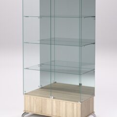 Витрина стеклянная ПРИМАВЕРА ПОДИУМ КЛАССИК №11 (с дверками, задняя стенка - зеркало), Дуб Сонома