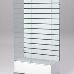 Витрина стеклянная ПРИМАВЕРА ПОДИУМ КЛАССИК №9-ЭП (с дверками, задняя стенка - экономпанель), Белый