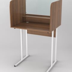 Лингафонная кабинка №9, Орех